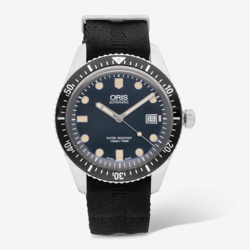 high-performance multi-sport wristwatch-Oris Divers Sixty-Five Stainless Steel Automatic Men's Watch 0173377204054-0752126FC